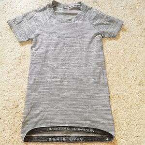 lululemon Swiftly short sleeve running/training top size 4